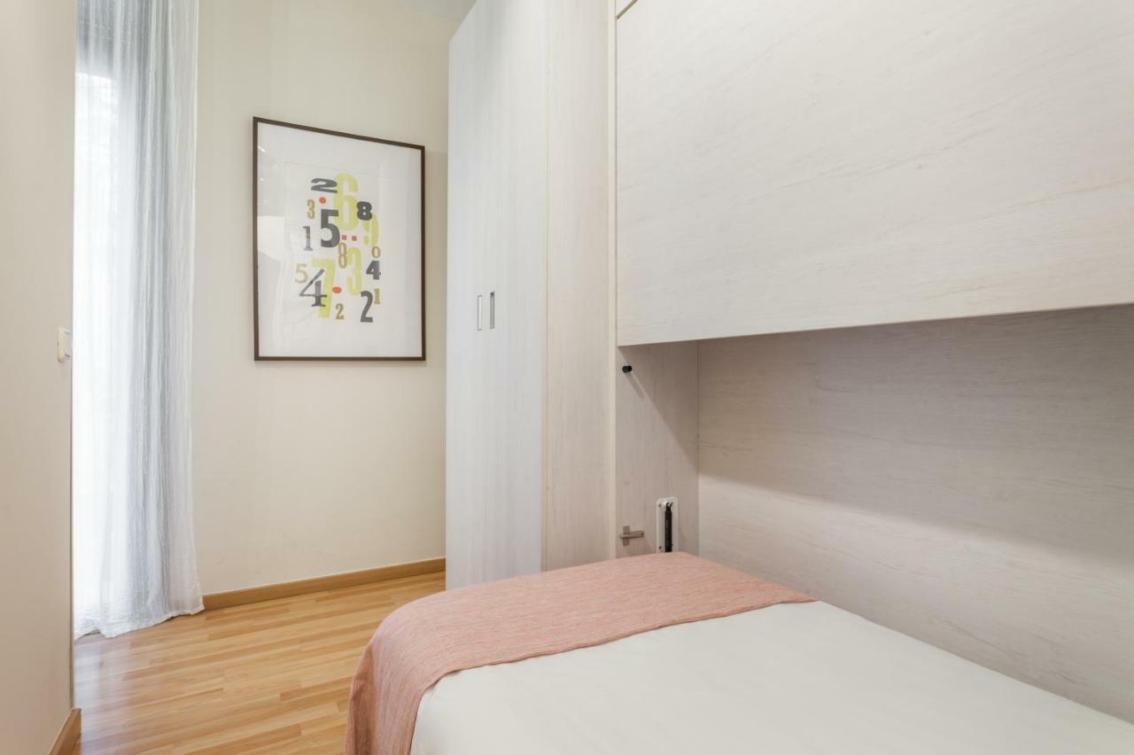 Art House Sagrada Familia Apartment Барселона Екстериор снимка
